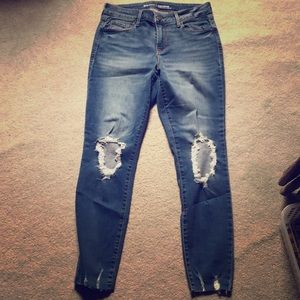 Old navy rockstar jeans!